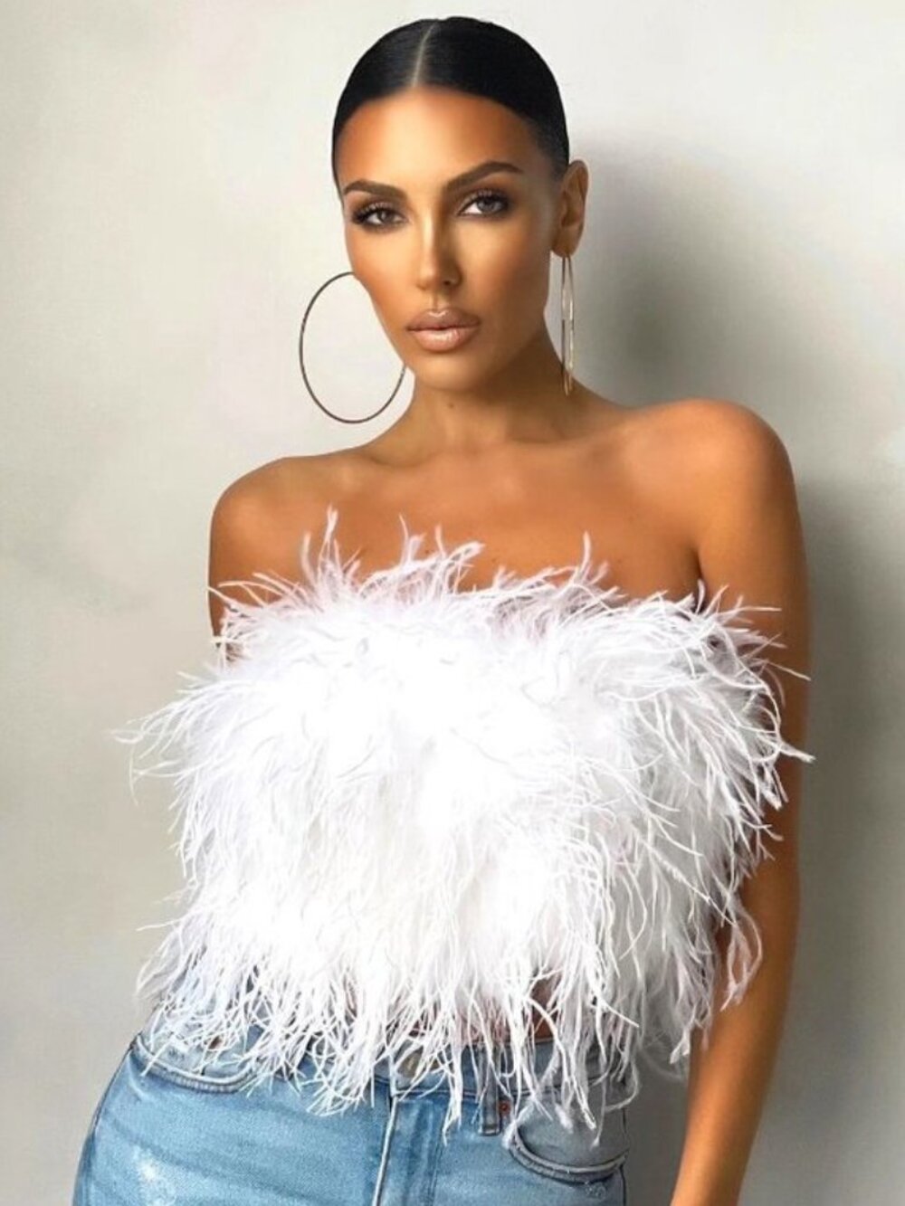 💥💥CHIC SEXY GLAM!💥💥CHANEL FEATHERED BANDEAU CROP TOP in WHITE
